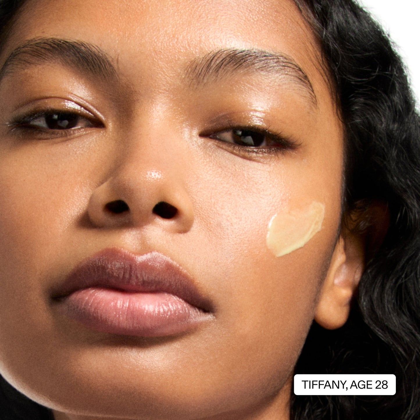 starter-retinol-serum-r0 StarterRetinol_Model2_2000x2000_fa44e5e2-09cd-4121-9780-08a9debd7d88.jpg